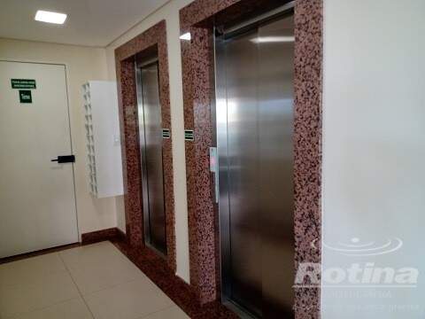 Apartamento para alugar, 2 quartos em Uberlândia no bairro Copacabana no valor de R$ 4.000,00 - Rotina Imobiliária: 0535210b.jpg
