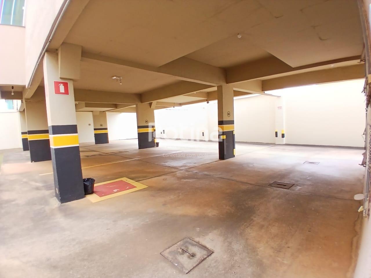 Apartamento para alugar, 2 quartos em Uberlândia no bairro Santa Mônica no valor de R$ 1.500,00 - Rotina Imobiliária: 