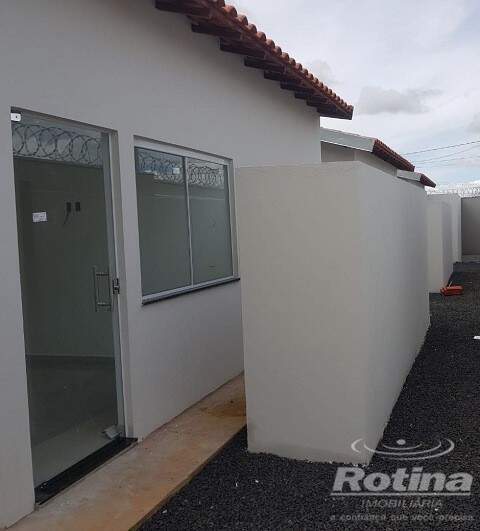 Casa à venda, 2 quartos em Uberlândia no bairro Novo Mundo no valor de R$ 320.000,00 - Rotina Imobiliária: 0107371c.jpg