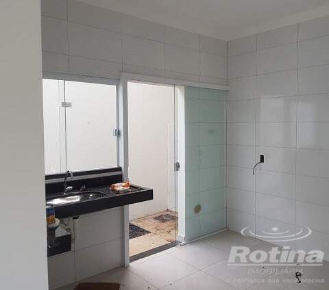 Casa à venda, 2 quartos em Uberlândia no bairro Novo Mundo no valor de R$ 320.000,00 - Rotina Imobiliária: 0107371f.jpg