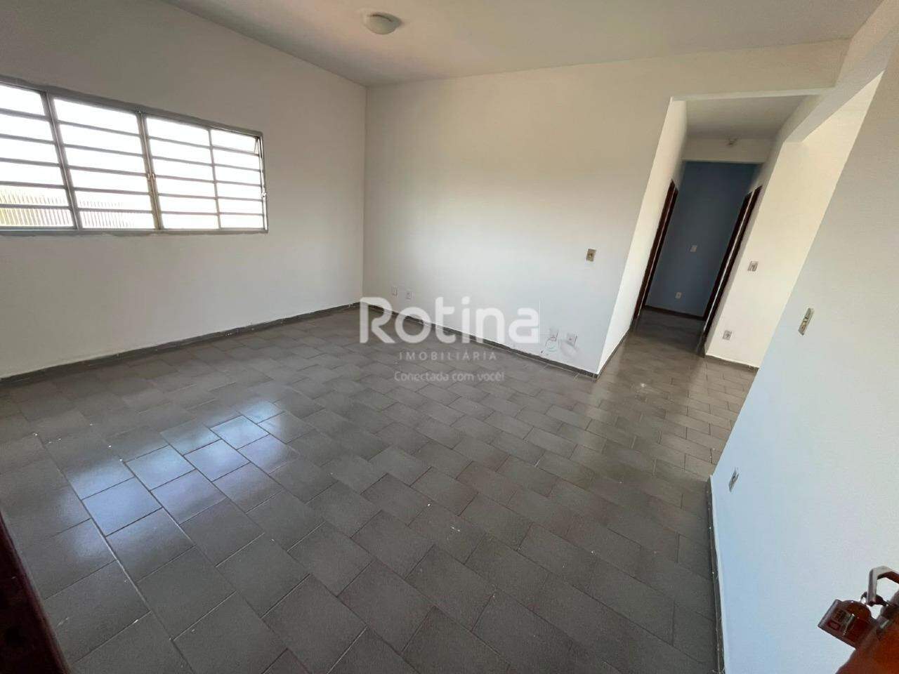 Apartamento para alugar, 3 quartos em Uberlândia no bairro Santa Mônica no valor de R$ 1.700,00 - Rotina Imobiliária: 