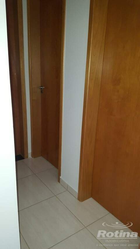 Apartamento à venda, 2 quartos em Uberlândia no bairro Maravilha no valor de R$ 225.000,00 - Rotina Imobiliária: 0104166f.jpg
