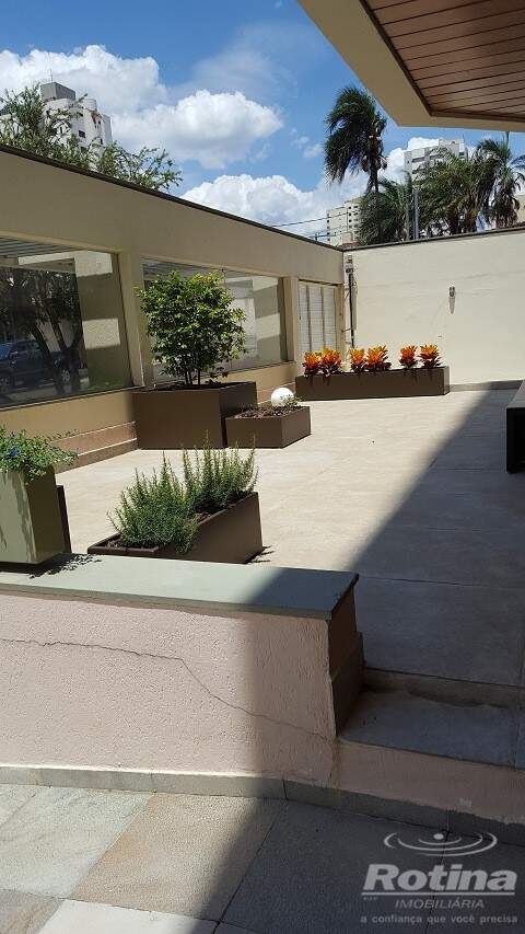 Apartamento à venda, 4 quartos em Uberlândia no bairro Osvaldo Rezende no valor de R$ 700.000,00 - Rotina Imobiliária: 0104159a.jpg