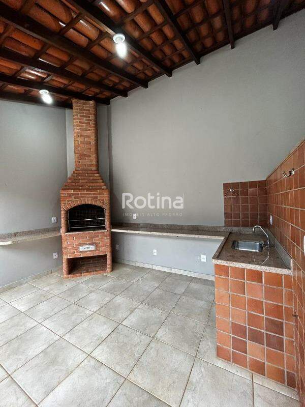 Casa à venda, 3 quartos em Uberlândia no bairro Morada da Colina no valor de R$ 1.150.000,00 - Rotina Imobiliária: 