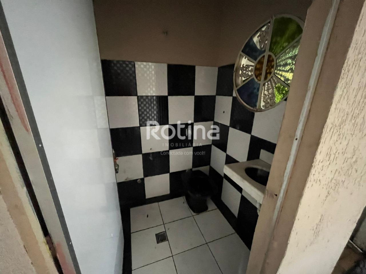 Loja para alugar, em Uberlândia no bairro Nossa Senhora Aparecida no valor de R$ 2.700,00 - Rotina Imobiliária: 