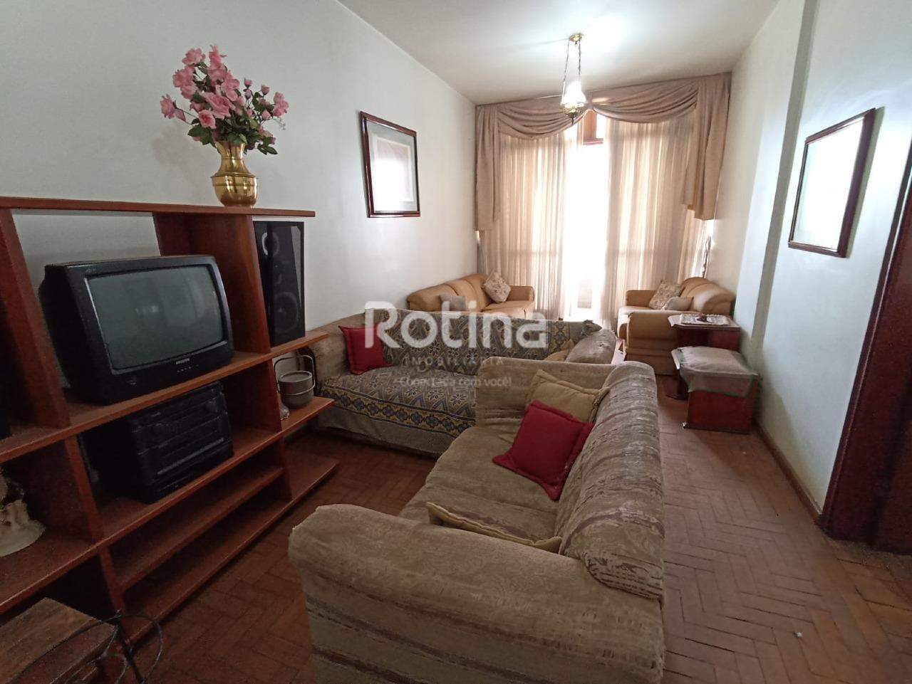 Apartamento à venda, 3 quartos em Uberlândia no bairro Centro no valor de R$ 260.000,00 - Rotina Imobiliária: 