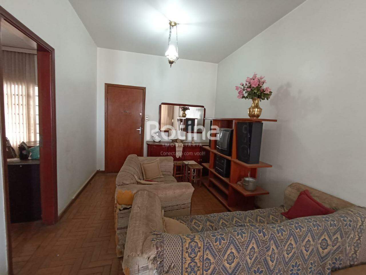Apartamento à venda, 3 quartos em Uberlândia no bairro Centro no valor de R$ 260.000,00 - Rotina Imobiliária: 