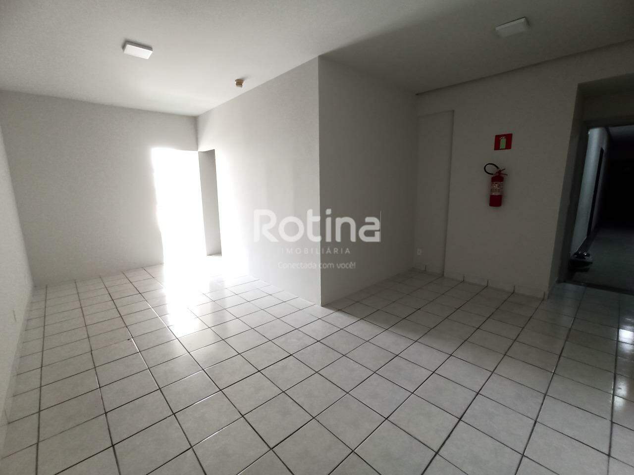 Sala para alugar, em Uberlândia no bairro Centro no valor de R$ 1.450,00 - Rotina Imobiliária: 