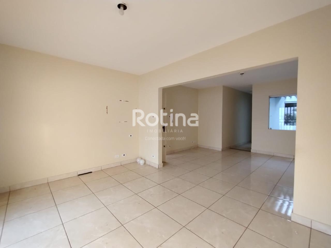 Casa para alugar, 3 quartos em Uberlândia no bairro Brasil no valor de R$ 4.000,00 - Rotina Imobiliária: 