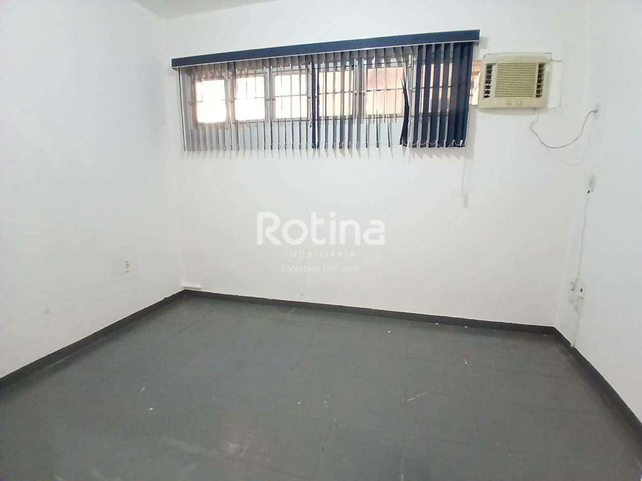 Casa Comercial para alugar, 2 quartos em Uberlândia no bairro Nossa Senhora Aparecida no valor de R$ 1.800,00 - Rotina Imobiliária: 