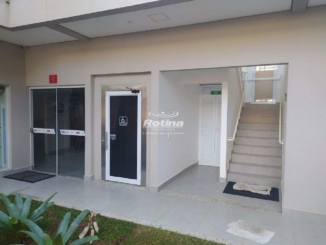 Sala para alugar, em Uberlândia no bairro Brasil no valor de R$ 1.350,00 - Rotina Imobiliária: 