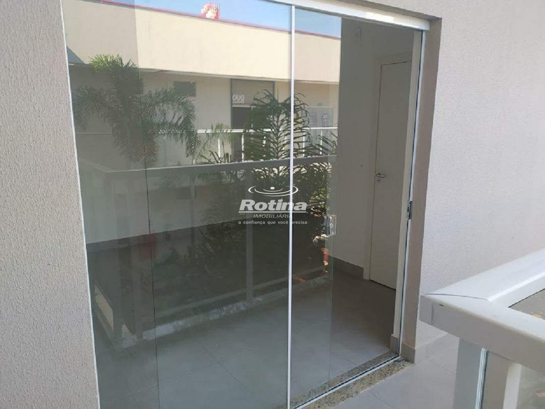 Sala para alugar, em Uberlândia no bairro Brasil no valor de R$ 1.350,00 - Rotina Imobiliária: 