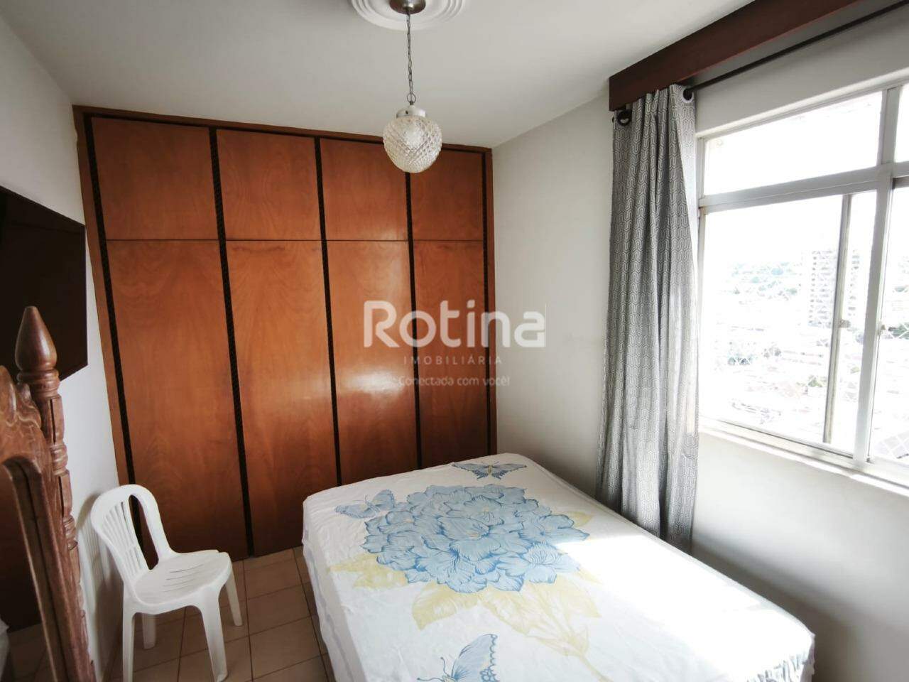 Apartamento à venda, 2 quartos em Uberlândia no bairro Nossa Senhora Aparecida no valor de R$ 290.000,00 - Rotina Imobiliária: 