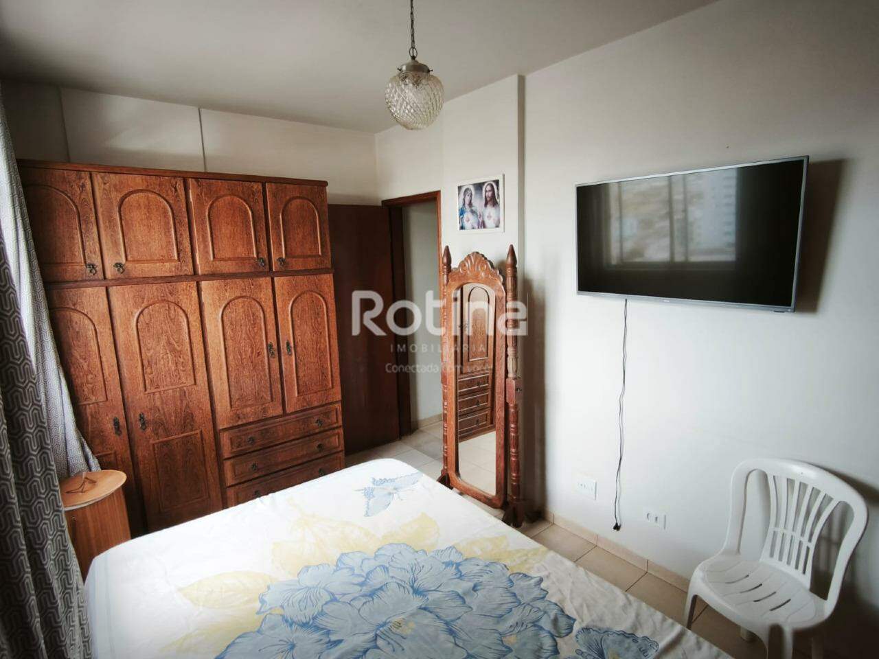 Apartamento à venda, 2 quartos em Uberlândia no bairro Nossa Senhora Aparecida no valor de R$ 290.000,00 - Rotina Imobiliária: 