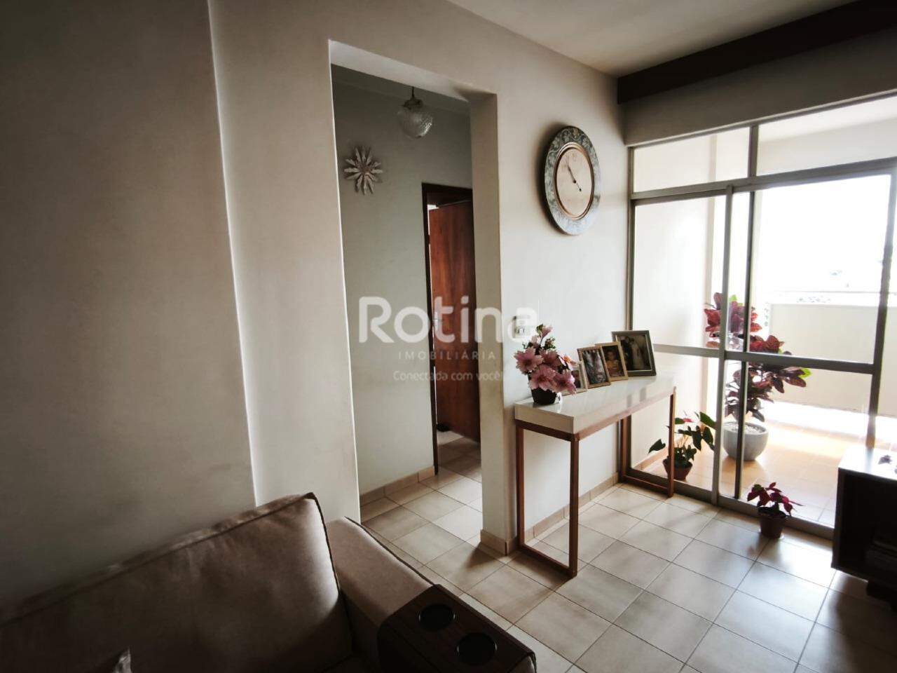 Apartamento à venda, 2 quartos em Uberlândia no bairro Nossa Senhora Aparecida no valor de R$ 290.000,00 - Rotina Imobiliária: 