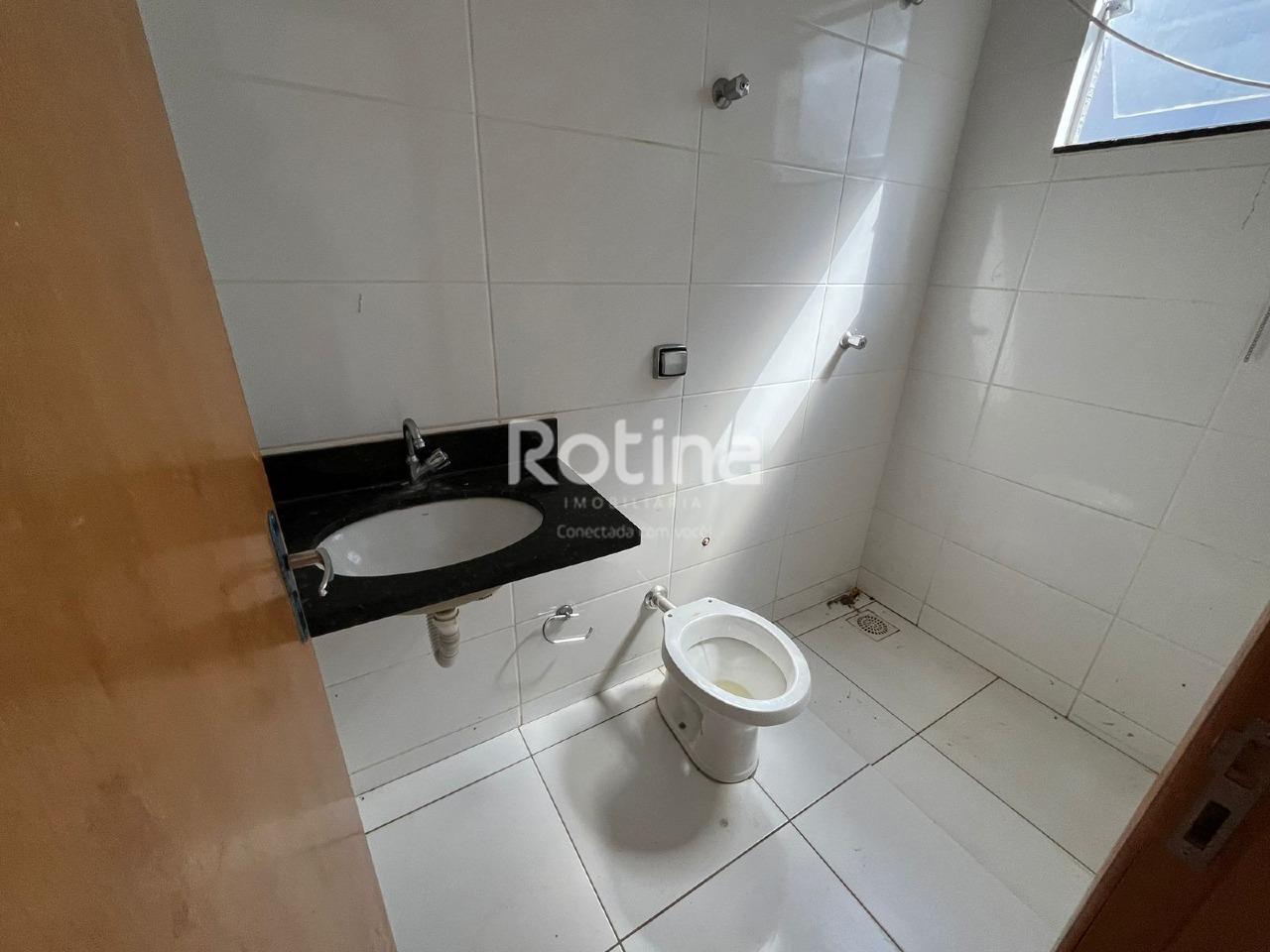 Casa para alugar, 2 quartos em Uberlândia no bairro Shopping Park no valor de R$ 1.690,00 - Rotina Imobiliária: 