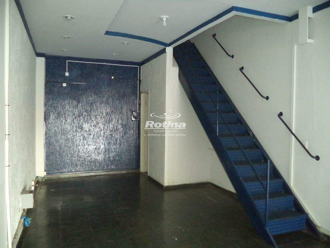 Loja para alugar, em Uberlândia no bairro Centro no valor de R$ 6.500,00 - Rotina Imobiliária: 