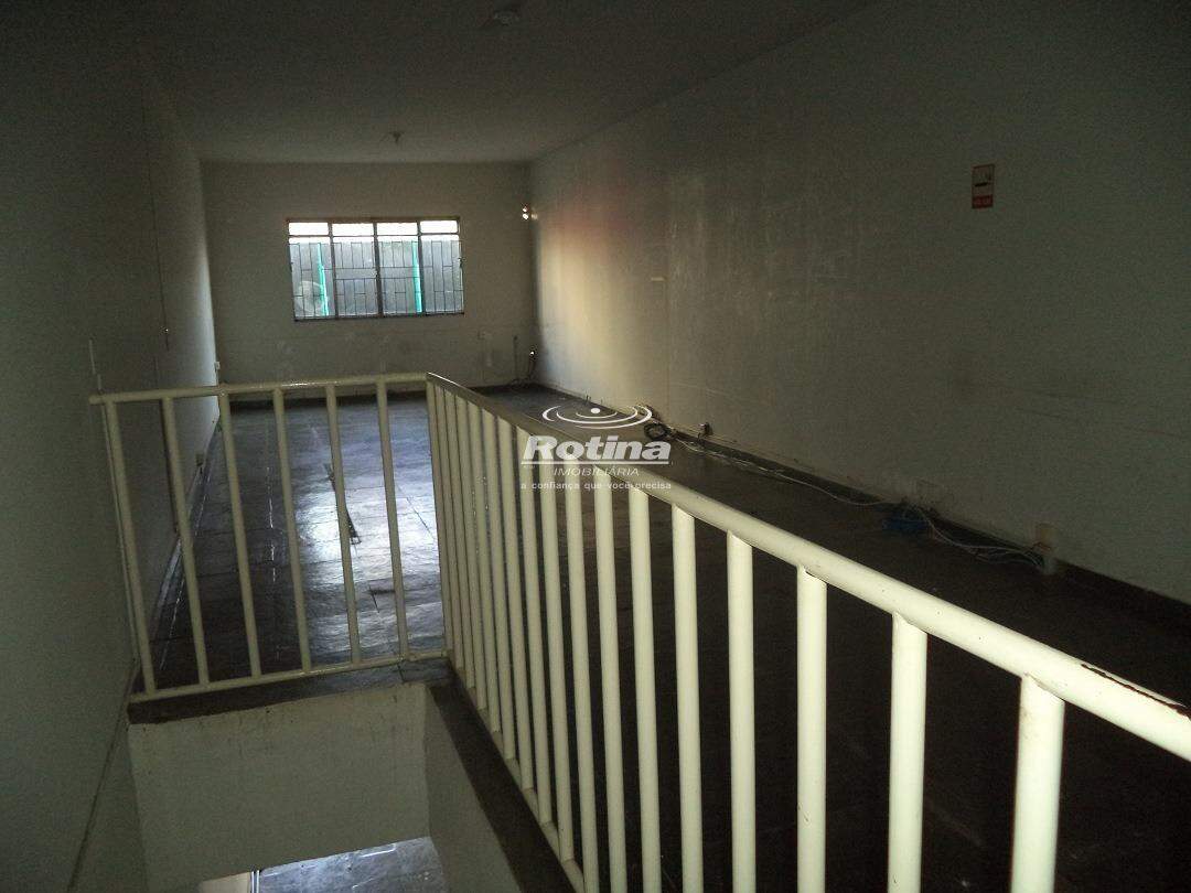 Loja para alugar, em Uberlândia no bairro Centro no valor de R$ 6.500,00 - Rotina Imobiliária: 