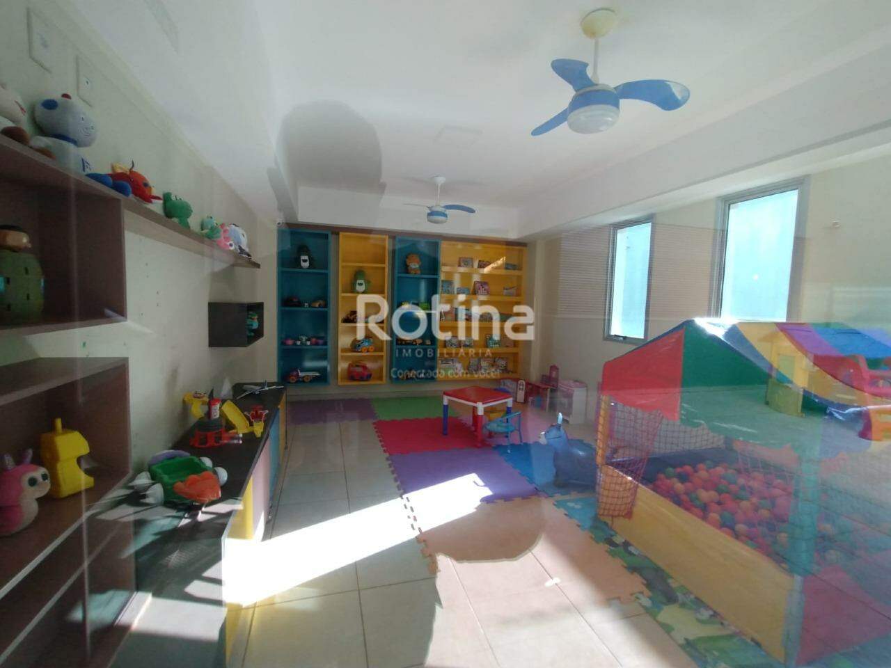 Apartamento para alugar, 2 quartos em Uberlândia no bairro Tabajaras no valor de R$ 2.400,00 - Rotina Imobiliária: 