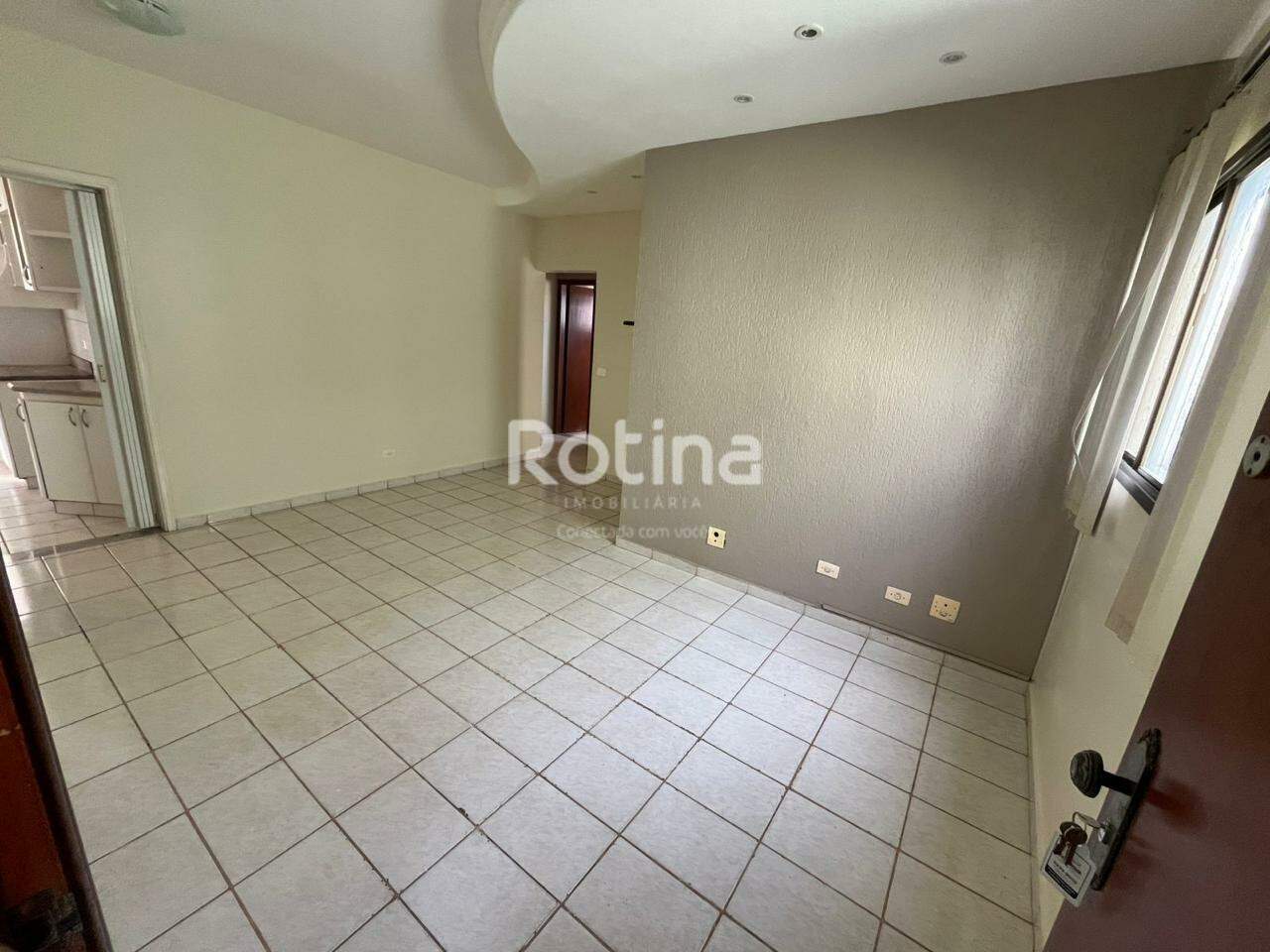 Apartamento para alugar, 3 quartos em Uberlândia no bairro Santa Mônica no valor de R$ 1.500,00 - Rotina Imobiliária: 