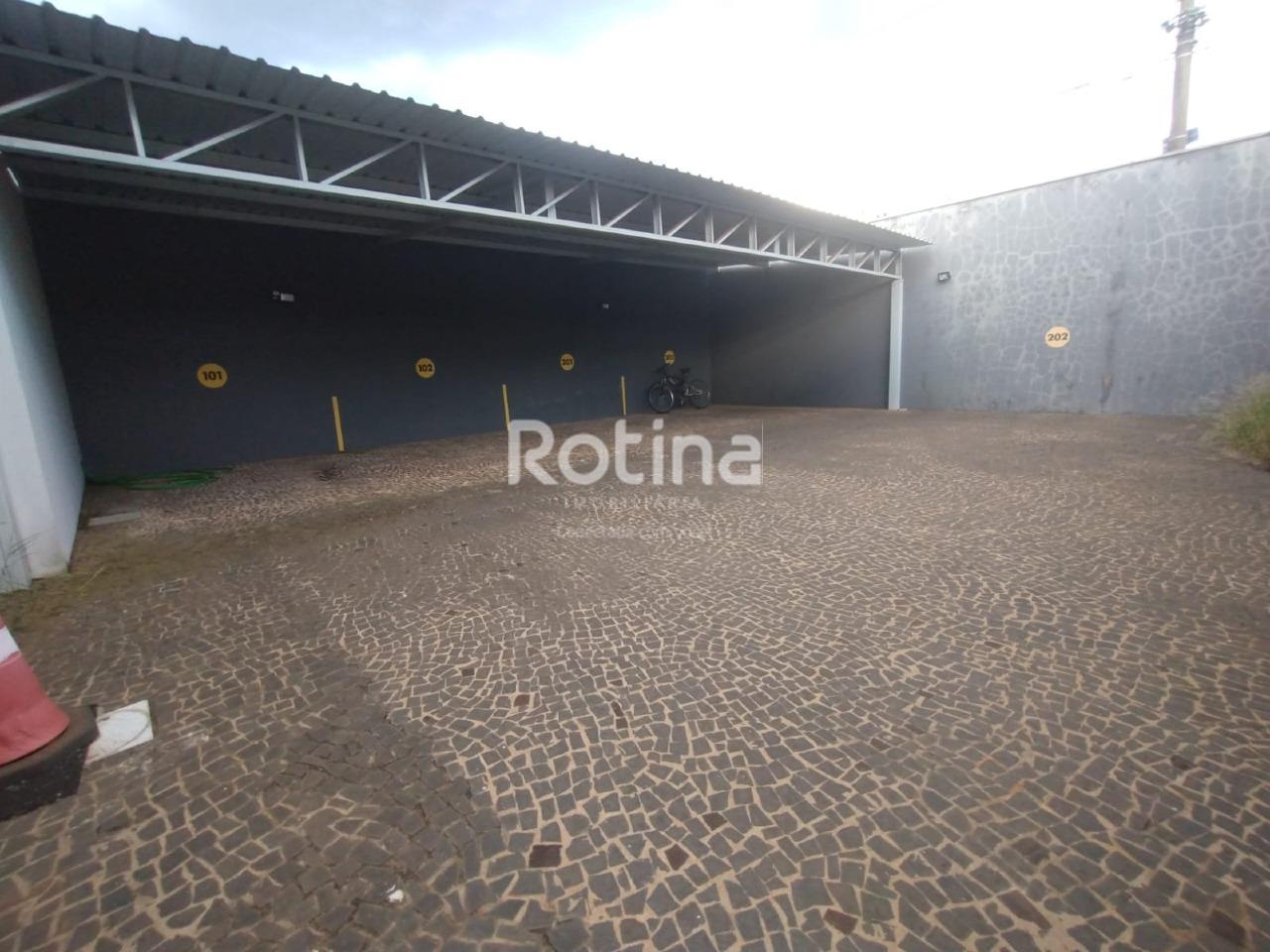 Apartamento para alugar, 2 quartos em Uberlândia no bairro Alto Umuarama no valor de R$ 1.700,00 - Rotina Imobiliária: 