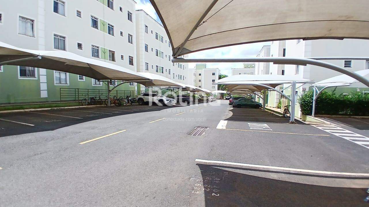 Apartamento para alugar, 2 quartos em Uberlândia no bairro Shopping Park no valor de R$ 1.100,00 - Rotina Imobiliária: 