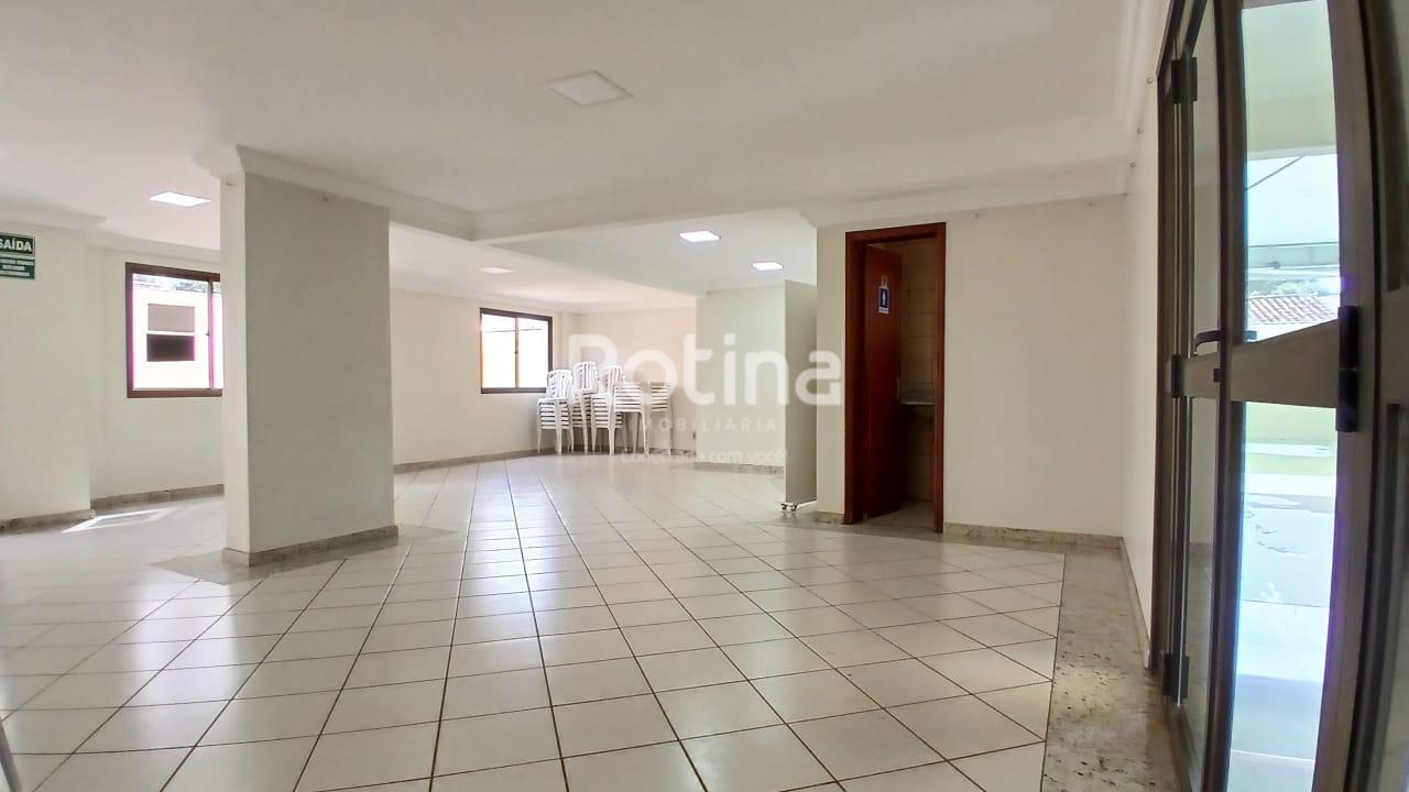 Apartamento para alugar, 3 quartos em Uberlândia no bairro Santa Maria no valor de R$ 2.000,00 - Rotina Imobiliária: 