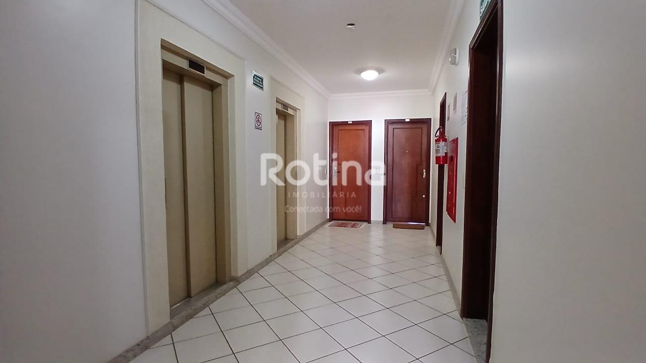 Apartamento para alugar, 3 quartos em Uberlândia no bairro Santa Maria no valor de R$ 2.000,00 - Rotina Imobiliária: 