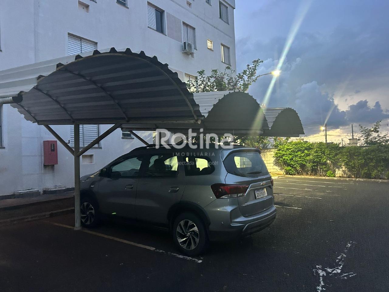 Apartamento para alugar, 2 quartos em Uberlândia no bairro Aclimação no valor de R$ 2.000,00 - Rotina Imobiliária: 