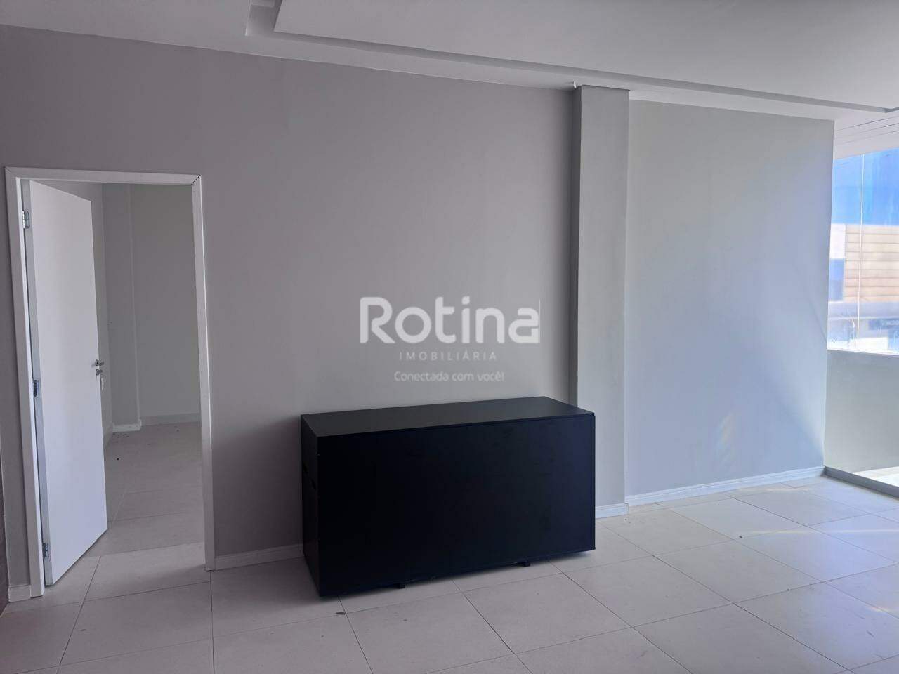 Loja para alugar, em Uberlândia no bairro Vigilato Pereira no valor de R$ 7.300,00 - Rotina Imobiliária: 