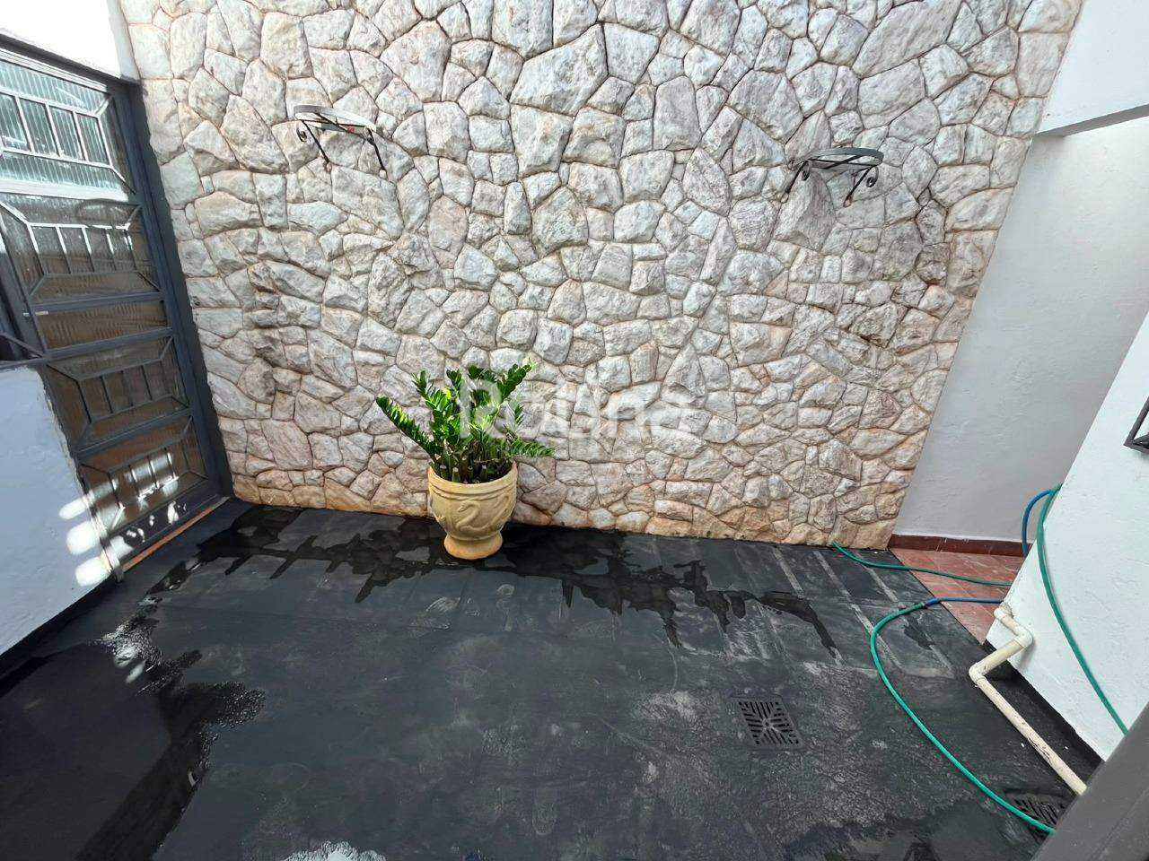 Casa Comercial para alugar, em Uberlândia no bairro Nossa Senhora Aparecida no valor de R$ 7.000,00 - Rotina Imobiliária: 