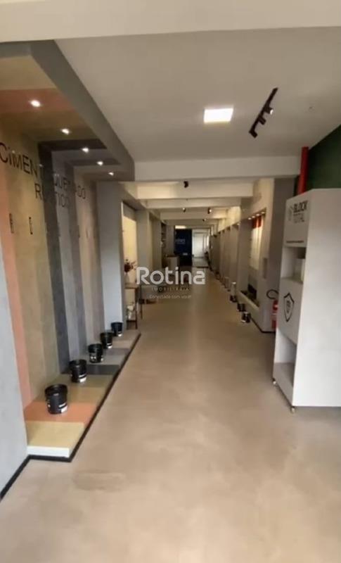 Sala para alugar, em Uberlândia no bairro Brasil no valor de R$ 5.500,00 - Rotina Imobiliária: 