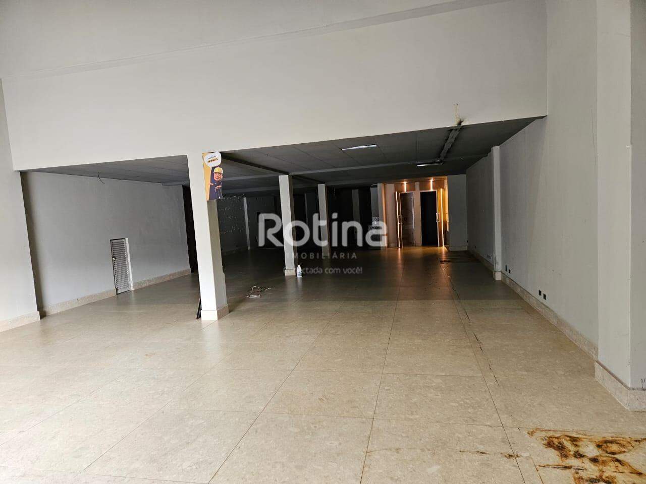 Sala para alugar, em Uberlândia no bairro Brasil no valor de R$ 22.000,00 - Rotina Imobiliária: 