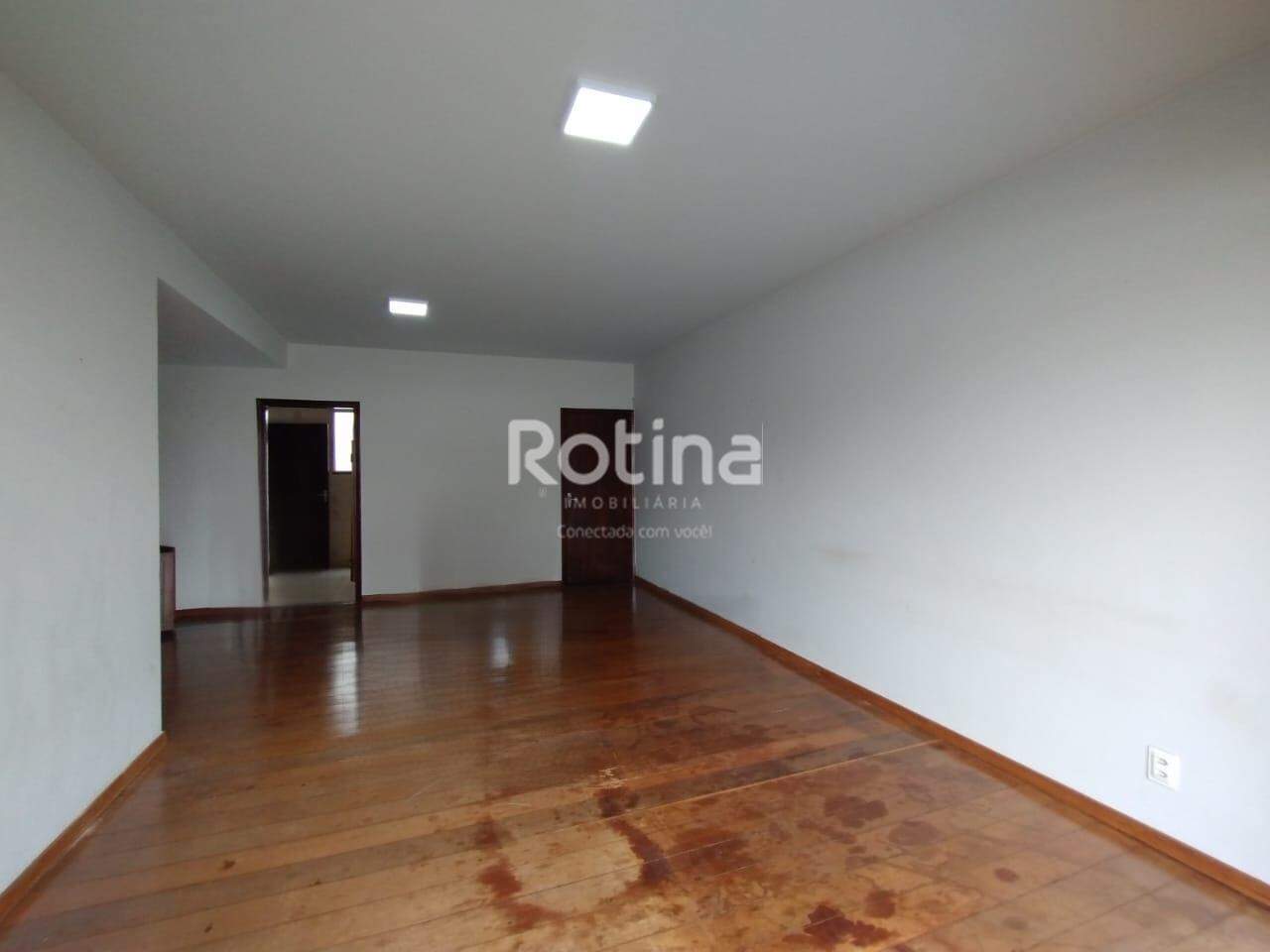 Apartamento para alugar, 3 quartos em Uberlândia no bairro Centro no valor de R$ 1.700,00 - Rotina Imobiliária: 