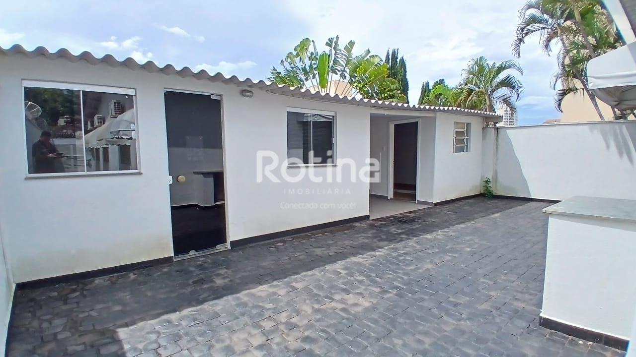 Casa para alugar, 3 quartos em Uberlândia no bairro Santa Maria no valor de R$ 3.900,00 - Rotina Imobiliária: 