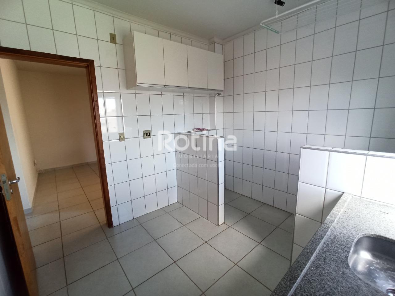 Apartamento para alugar, 2 quartos em Uberlândia no bairro Copacabana no valor de R$ 1.300,00 - Rotina Imobiliária: 