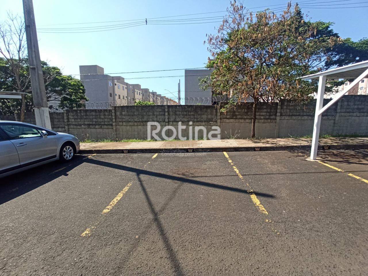 Apartamento para alugar, 2 quartos em Uberlândia no bairro Mansour no valor de R$ 850,00 - Rotina Imobiliária: 