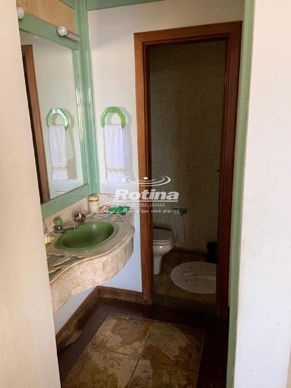 Apartamento à venda, 4 quartos em Uberlândia no bairro Fundinho no valor de R$ 1.300.000,00 - Rotina Imobiliária: 