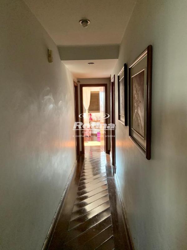 Apartamento à venda, 4 quartos em Uberlândia no bairro Fundinho no valor de R$ 1.300.000,00 - Rotina Imobiliária: 