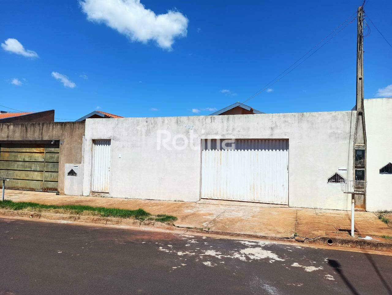 Casa para alugar, 2 quartos em Uberlândia no bairro Residencial Fruta do Conde no valor de R$ 1.400,00 - Rotina Imobiliária: 