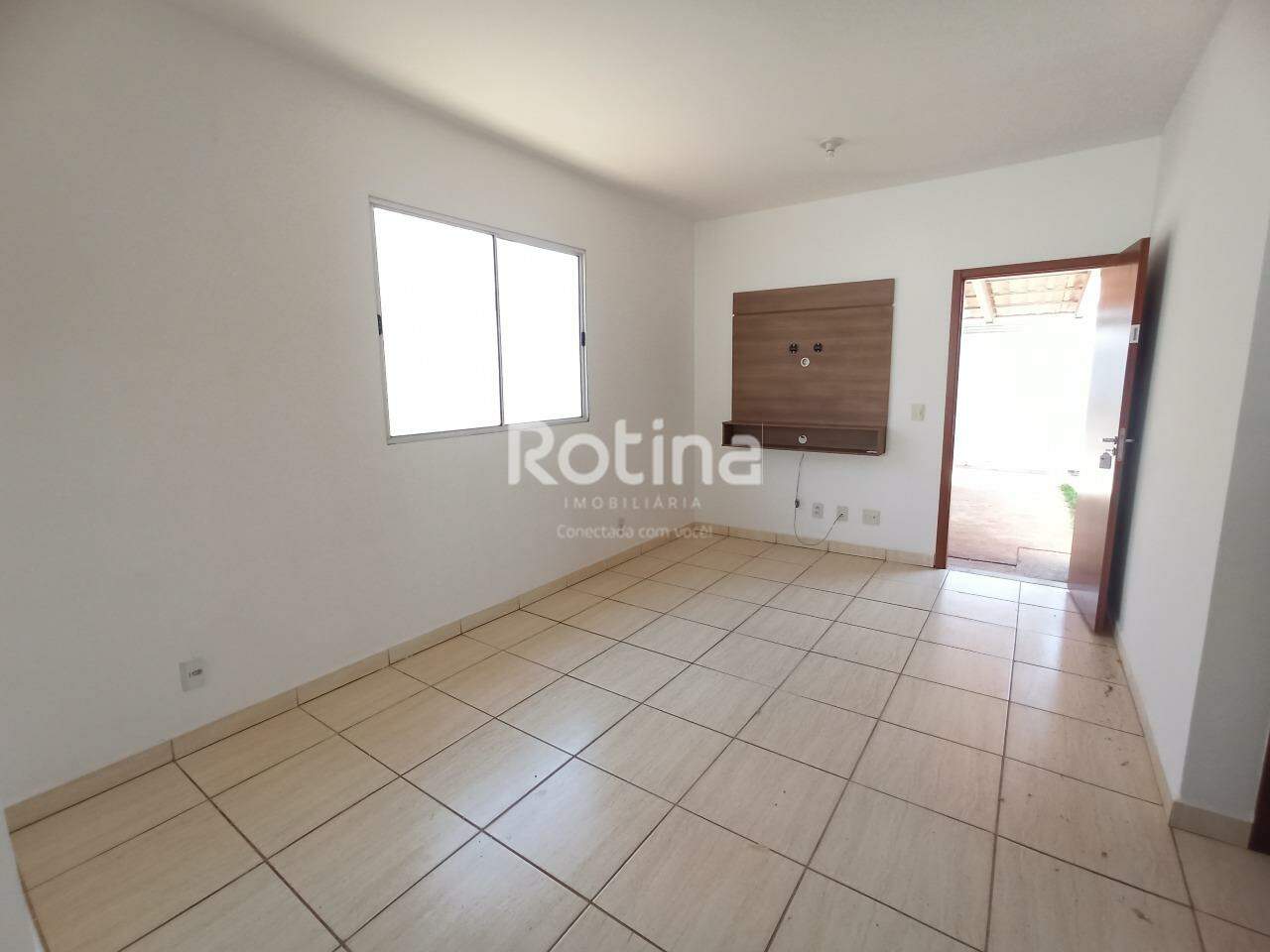 Casa para alugar, 2 quartos em Uberlândia no bairro Residencial Fruta do Conde no valor de R$ 1.400,00 - Rotina Imobiliária: 