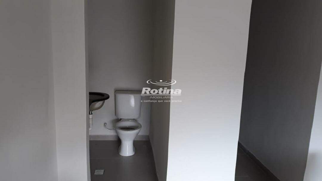 Loja para alugar, em Uberlândia no bairro Tibery no valor de R$ 800,00 - Rotina Imobiliária: 