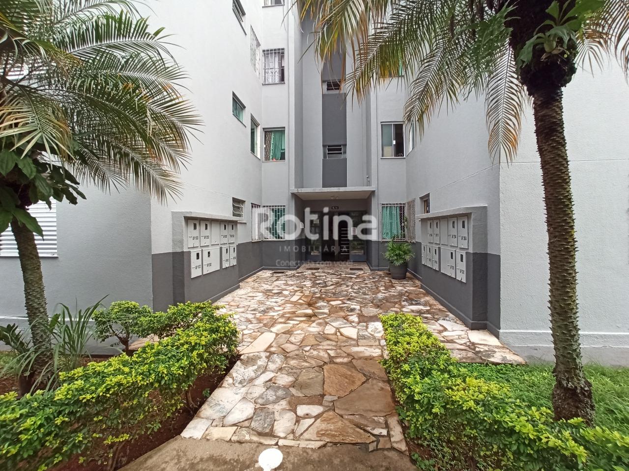 Apartamento para alugar, 3 quartos em Uberlândia no bairro Alto Umuarama no valor de R$ 1.300,00 - Rotina Imobiliária: 