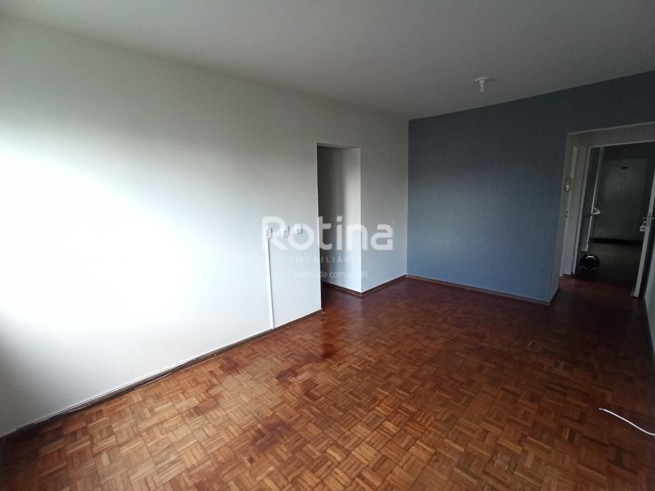 Apartamento para alugar, 3 quartos em Uberlândia no bairro Alto Umuarama no valor de R$ 1.300,00 - Rotina Imobiliária: 