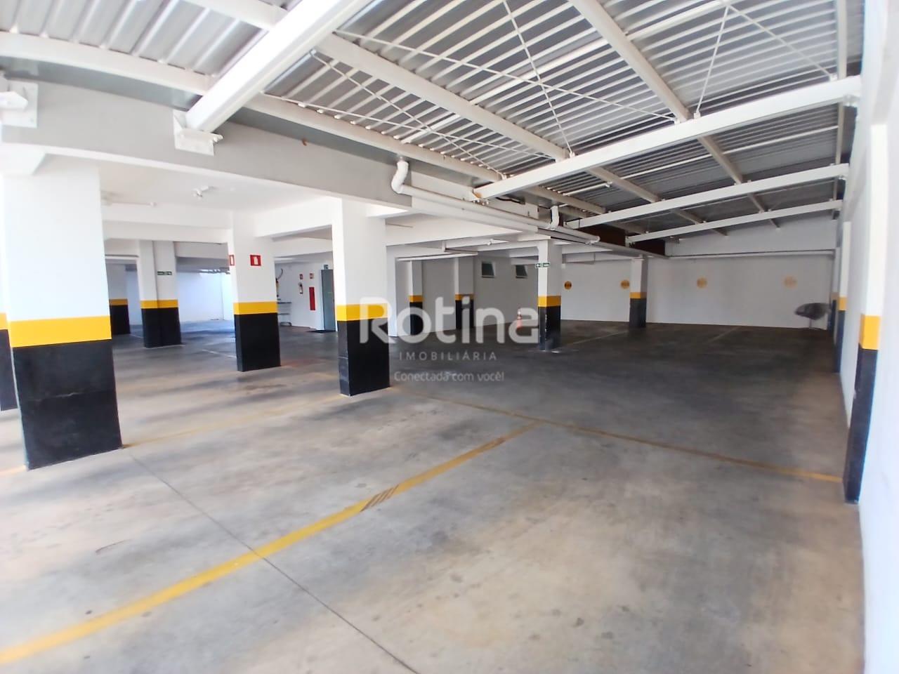 Apartamento para alugar, 2 quartos em Uberlândia no bairro Santa Mônica no valor de R$ 2.800,00 - Rotina Imobiliária: 