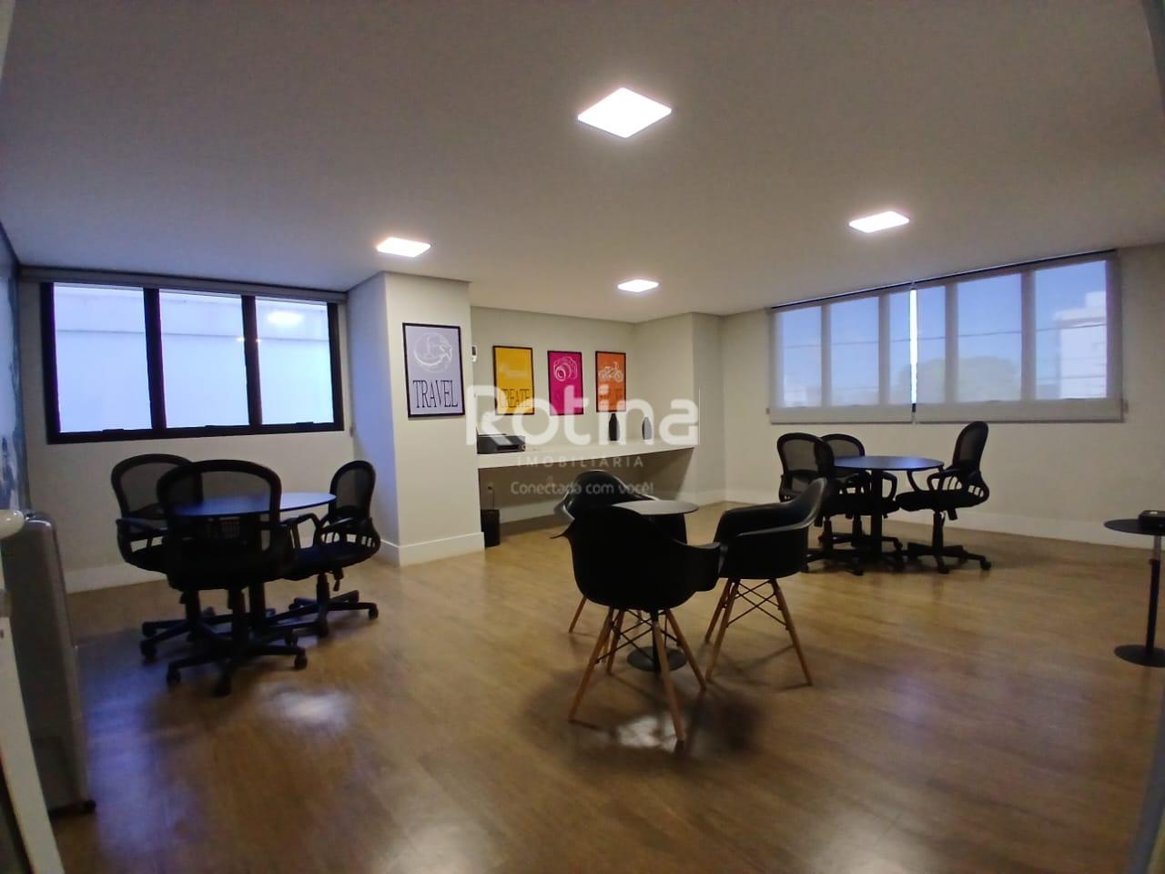 Apartamento para alugar, 2 quartos em Uberlândia no bairro Santa Mônica no valor de R$ 2.800,00 - Rotina Imobiliária: 