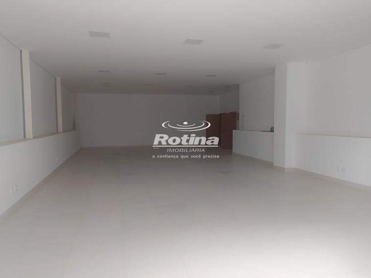 Loja para alugar, em Uberlândia no bairro Centro no valor de R$ 5.000,00 - Rotina Imobiliária: 