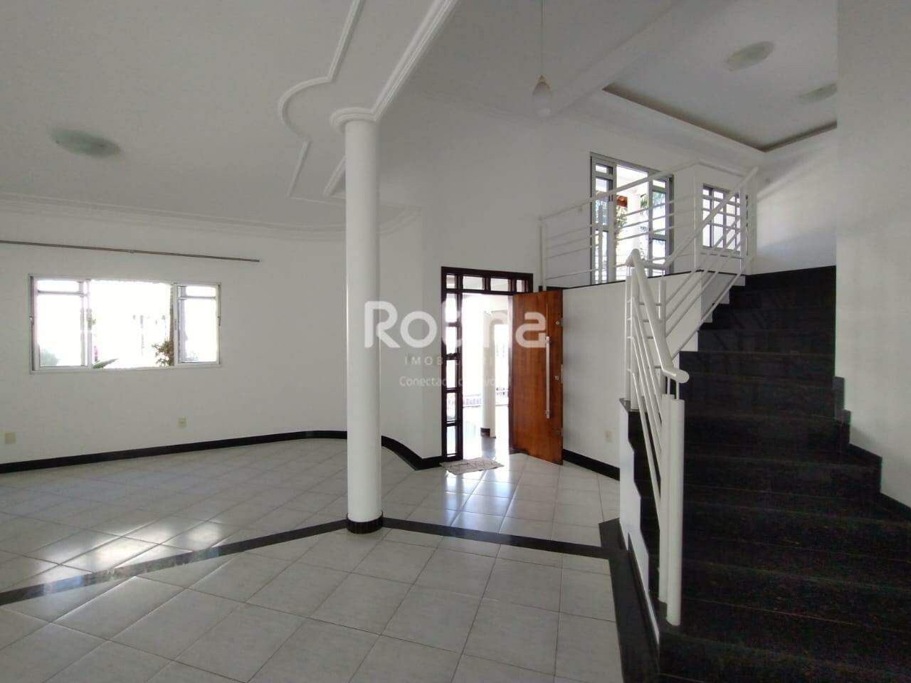 Casa para alugar, 4 quartos em Uberlândia no bairro Morada da Colina no valor de R$ 6.500,00 - Rotina Imobiliária: 