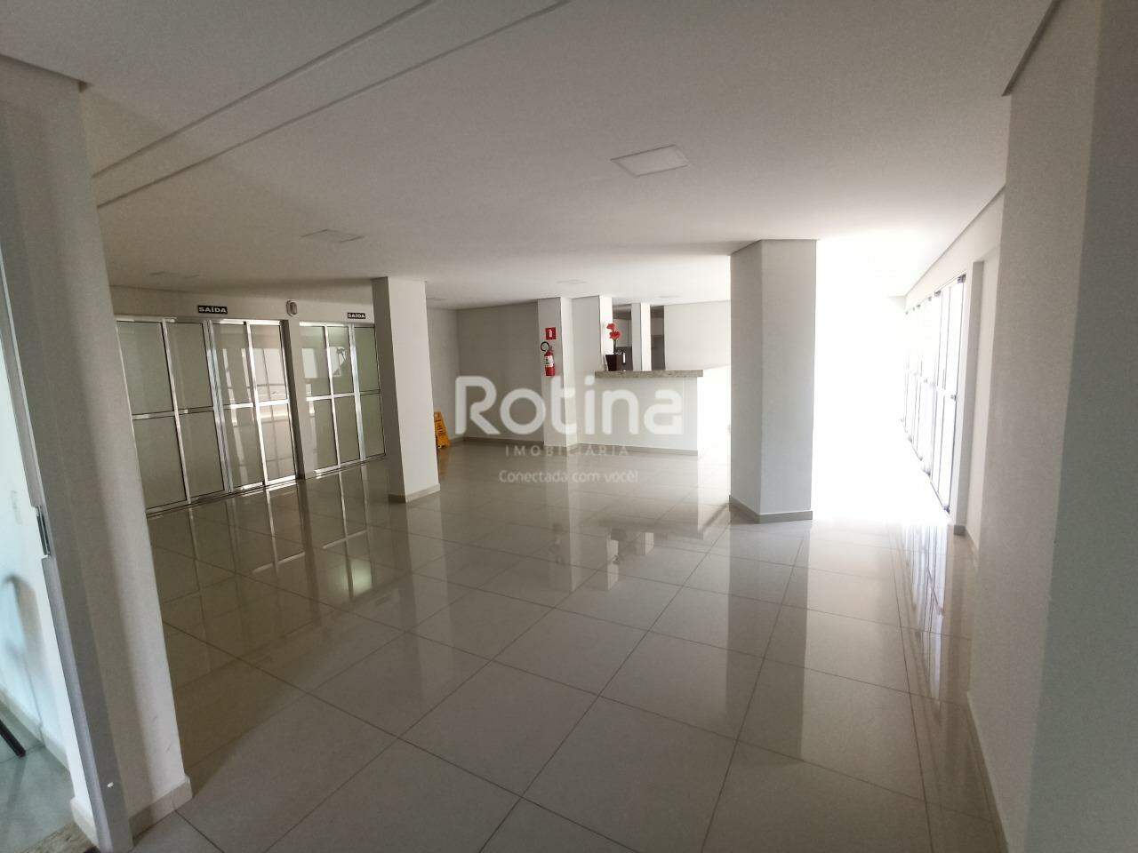 Apartamento para alugar, 3 quartos em Uberlândia no bairro Patrimônio no valor de R$ 2.200,00 - Rotina Imobiliária: 