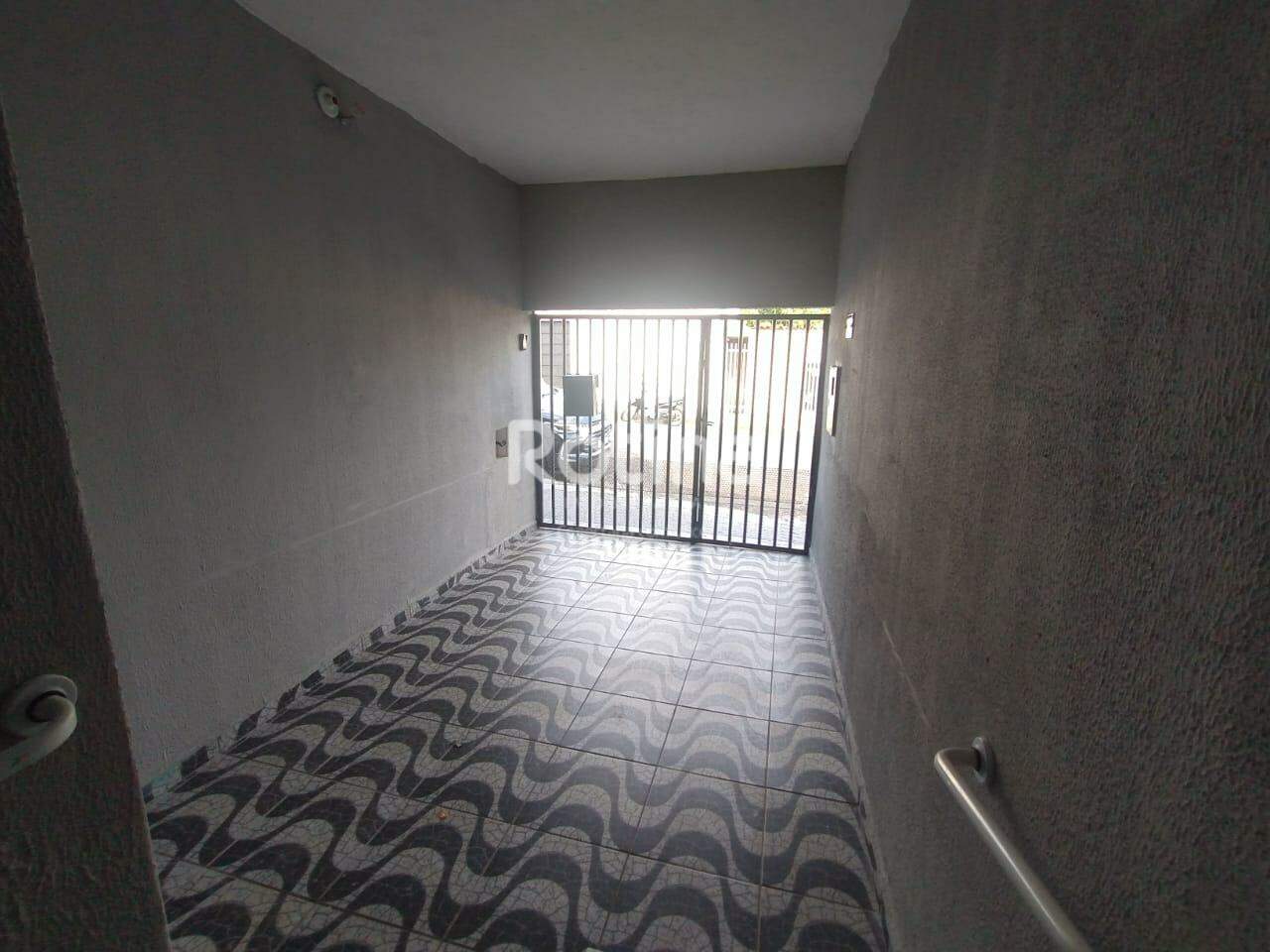 Casa para alugar, 3 quartos em Uberlândia no bairro Bom Jesus no valor de R$ 1.790,00 - Rotina Imobiliária: 
